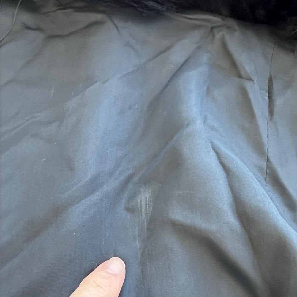 Unbranded Black Fur Trimmed Cape with Metallic Thread Embroidery - Picture 10 of 12